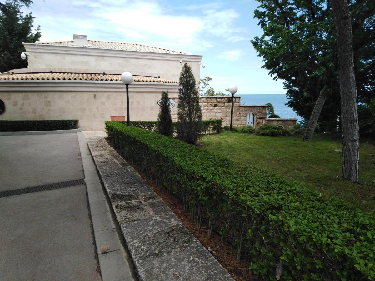 Apartment Private In Saint Elena *
