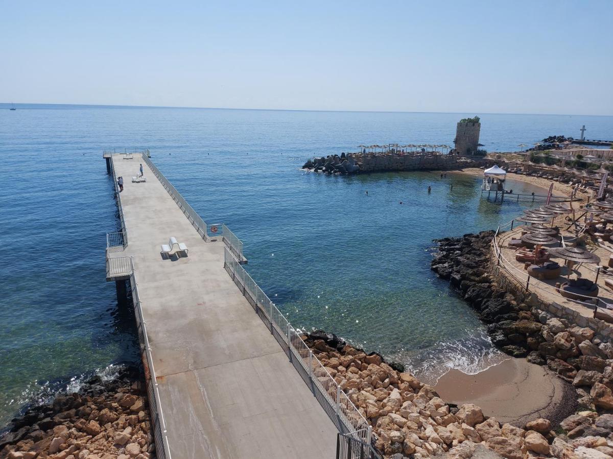 Apartment Private In Saint Elena