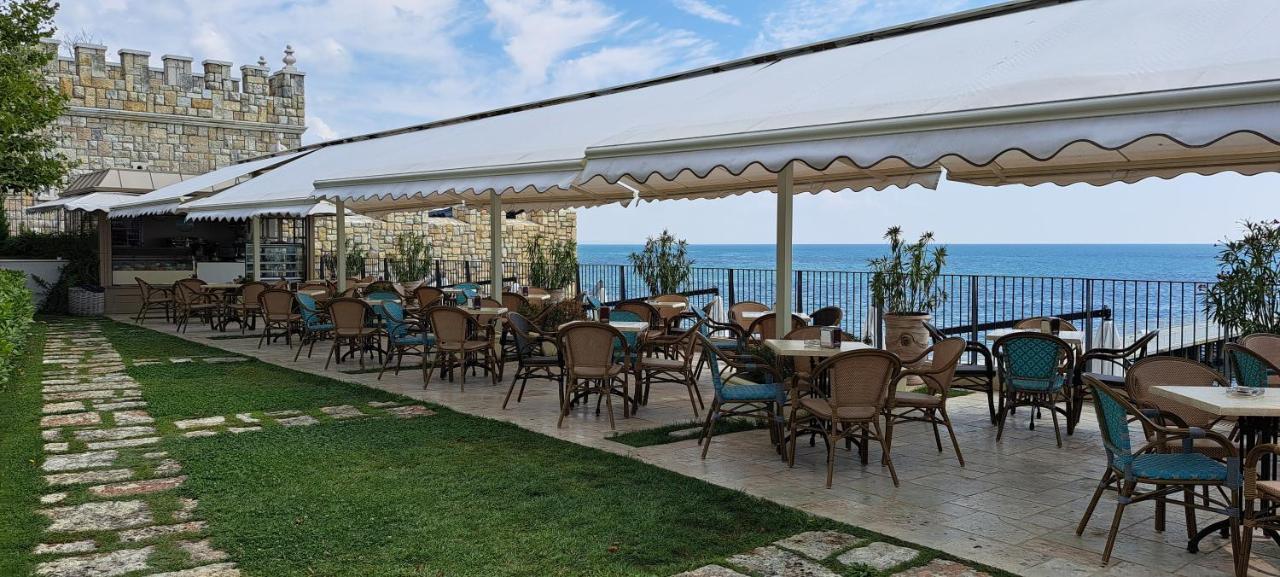 Private In Saint Elena Apartment
